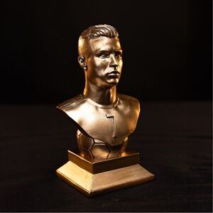 CRISTIANO RONALDO CR7 Bust Statue Figurine Sculpture - Legendary Soccer Player